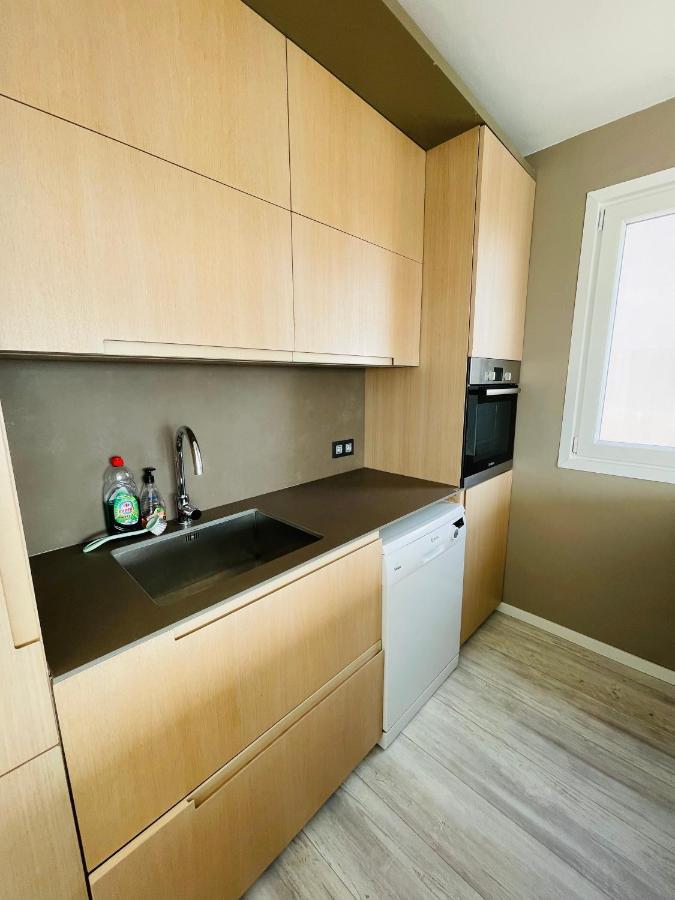 La Marina2 Seaview With Amazing Terrace Apartment Sitges Ngoại thất bức ảnh